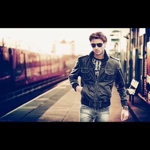 Meet your Posher, Daniel